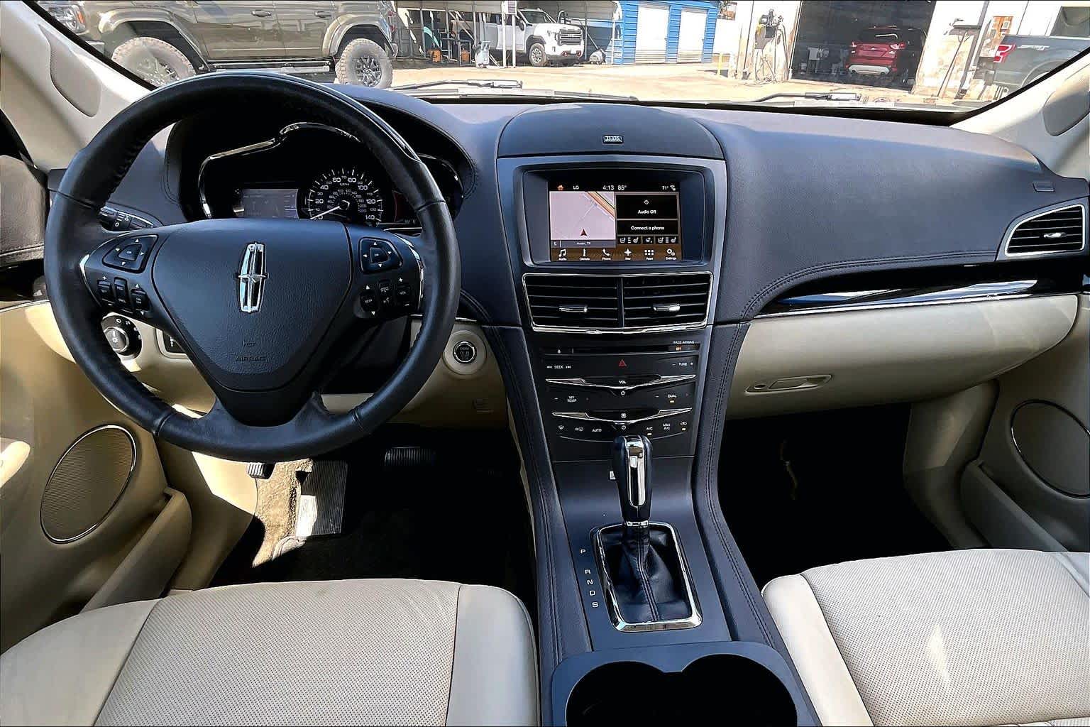 2018 Lincoln MKT