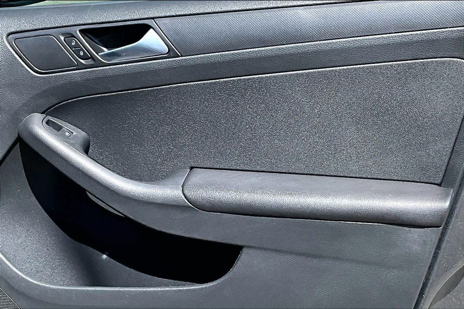 2016 Volkswagen Jetta