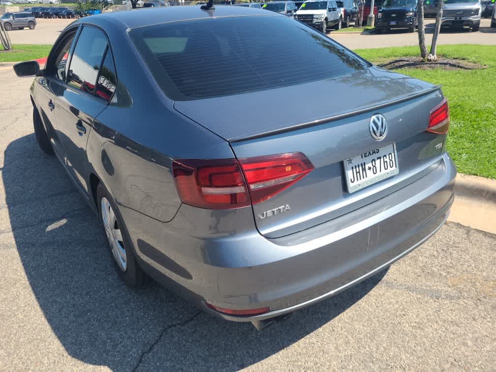 2016 Volkswagen Jetta