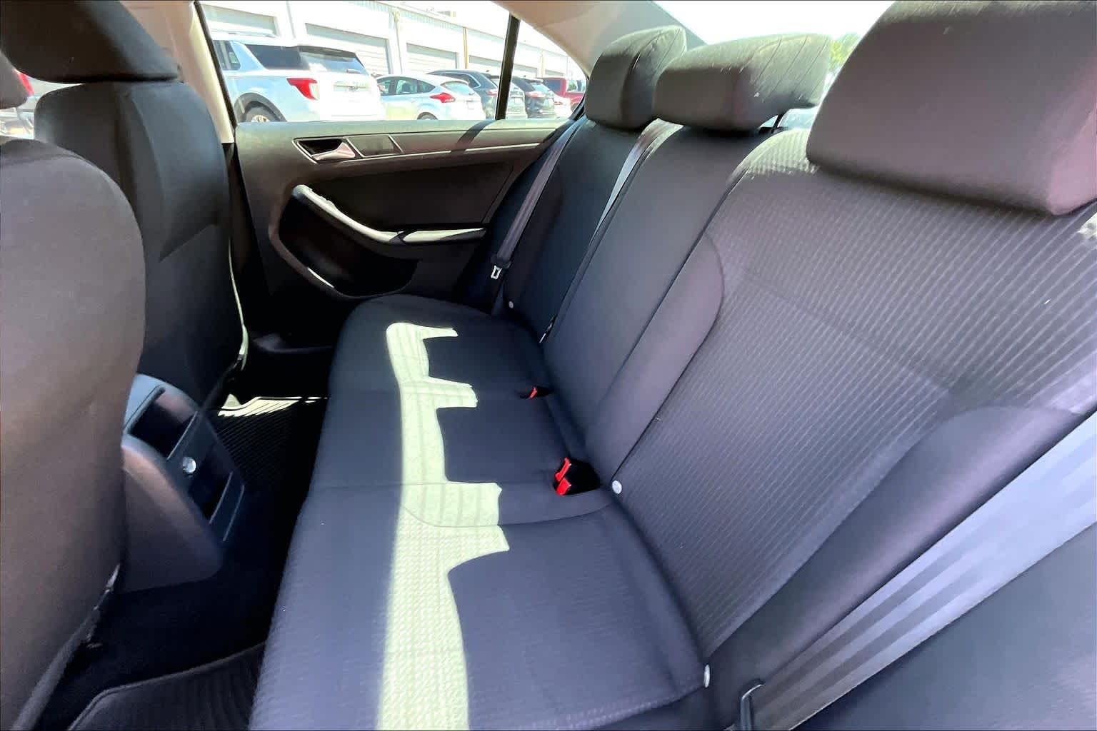 2016 Volkswagen Jetta