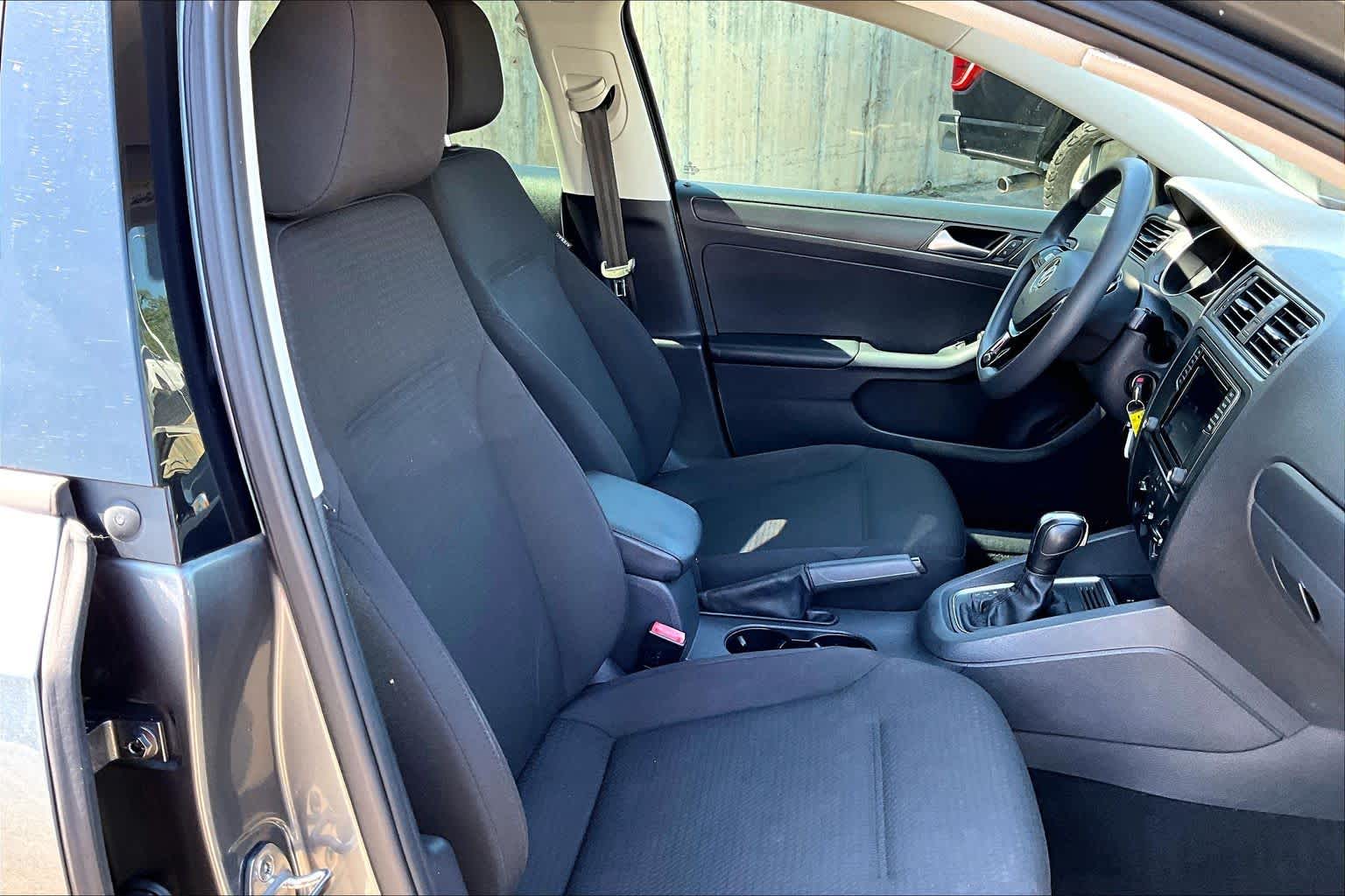 2016 Volkswagen Jetta