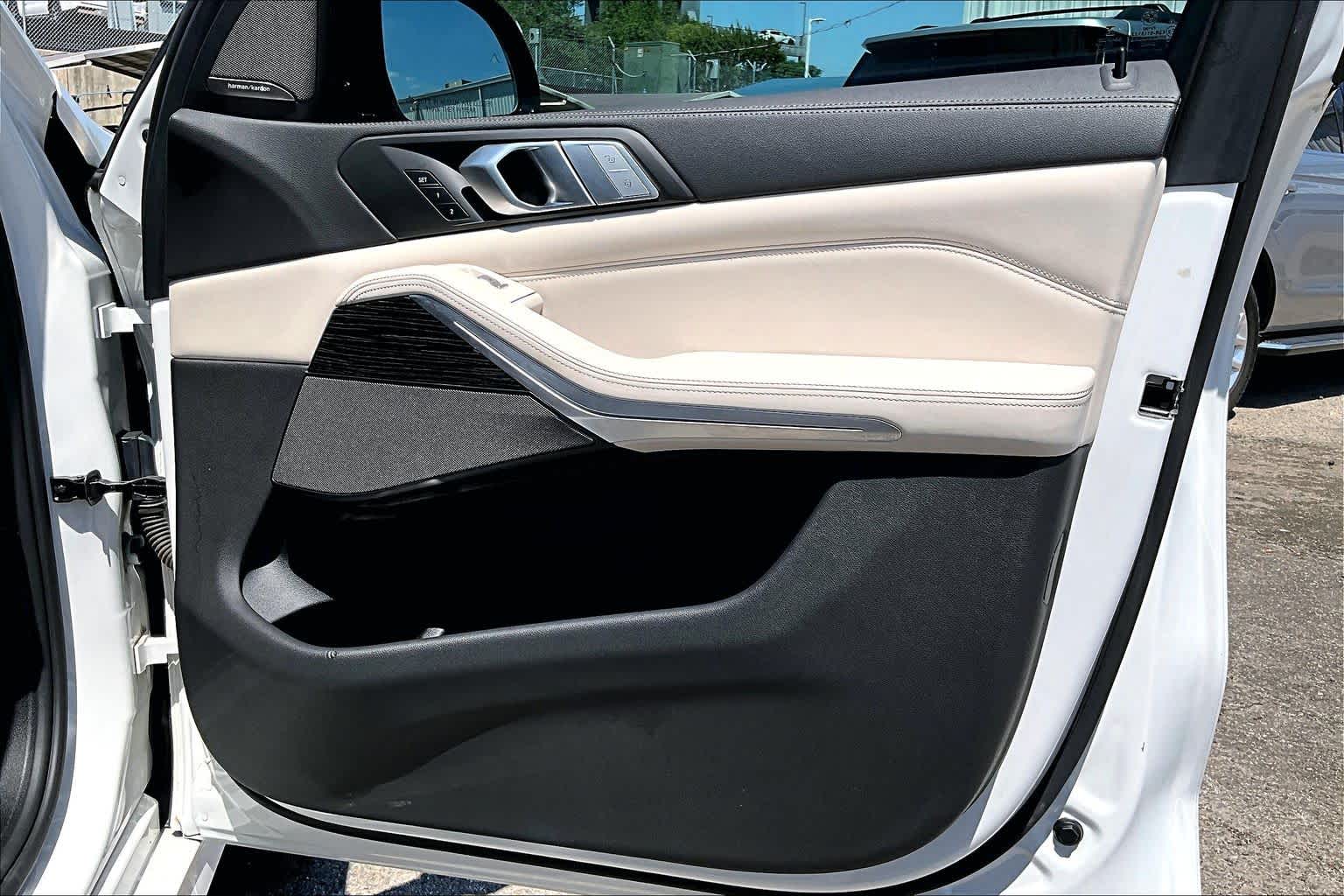 2020 BMW X7 xDrive40i