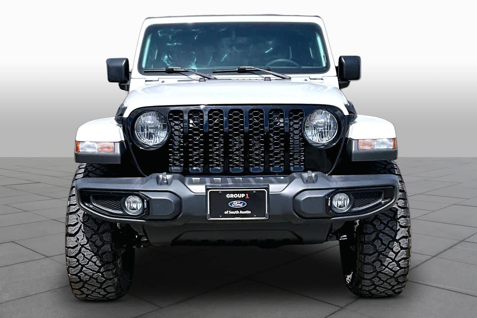 2023 Jeep Gladiator