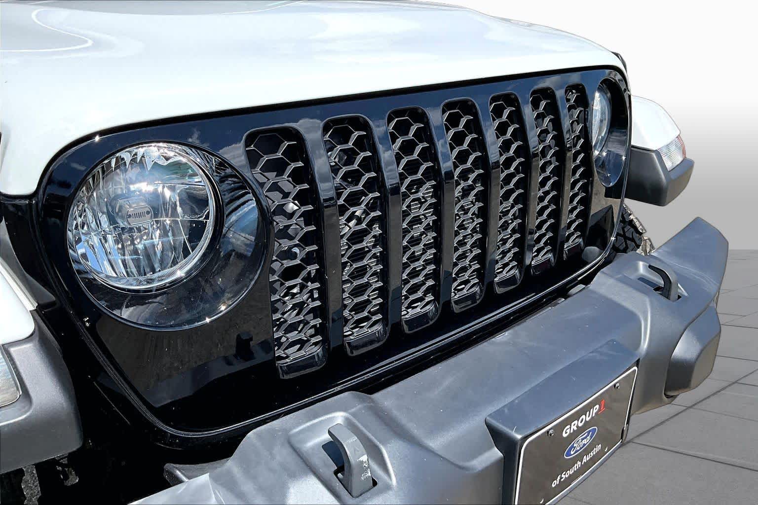 2023 Jeep Gladiator