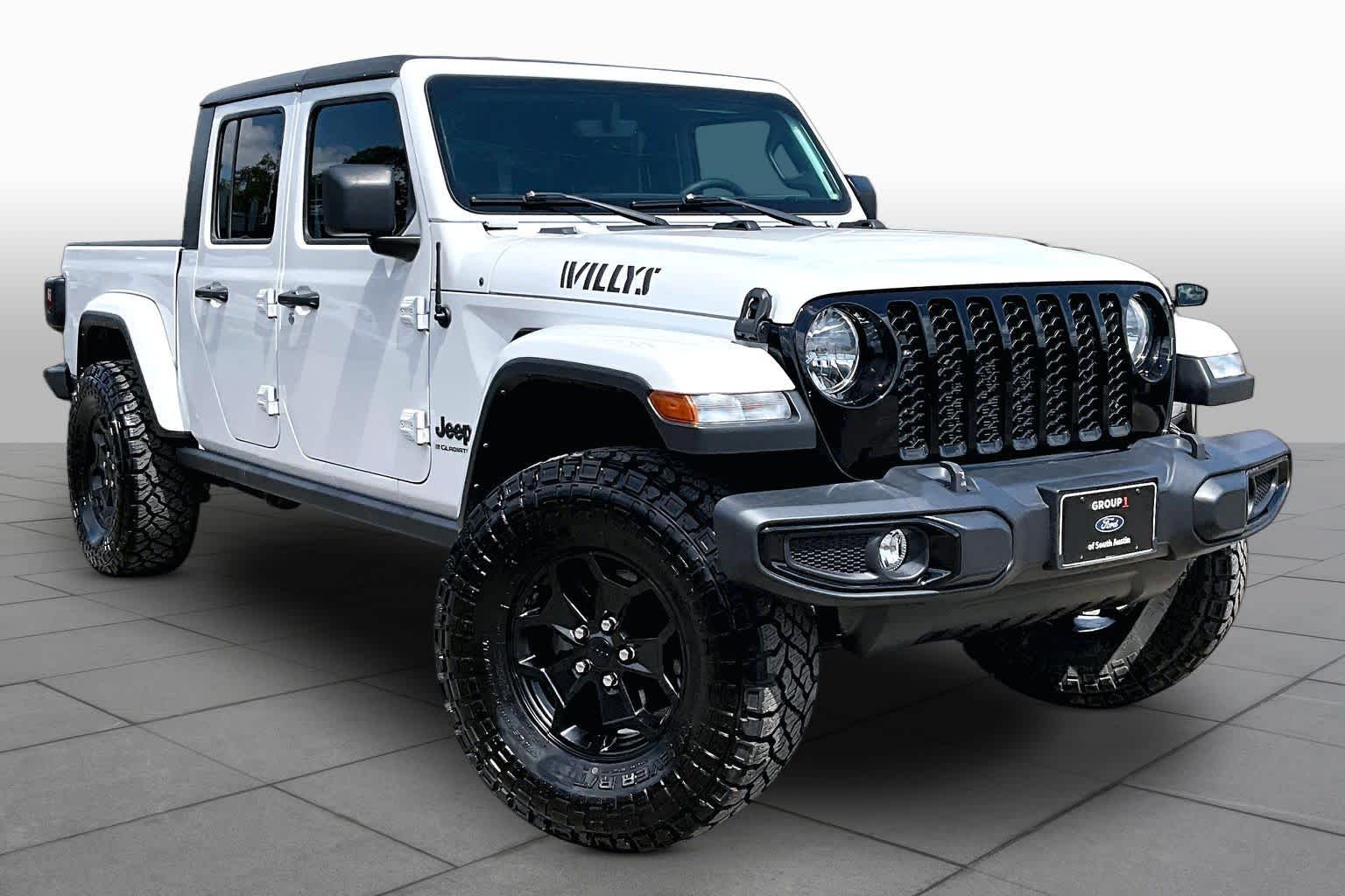 2023 Jeep Gladiator