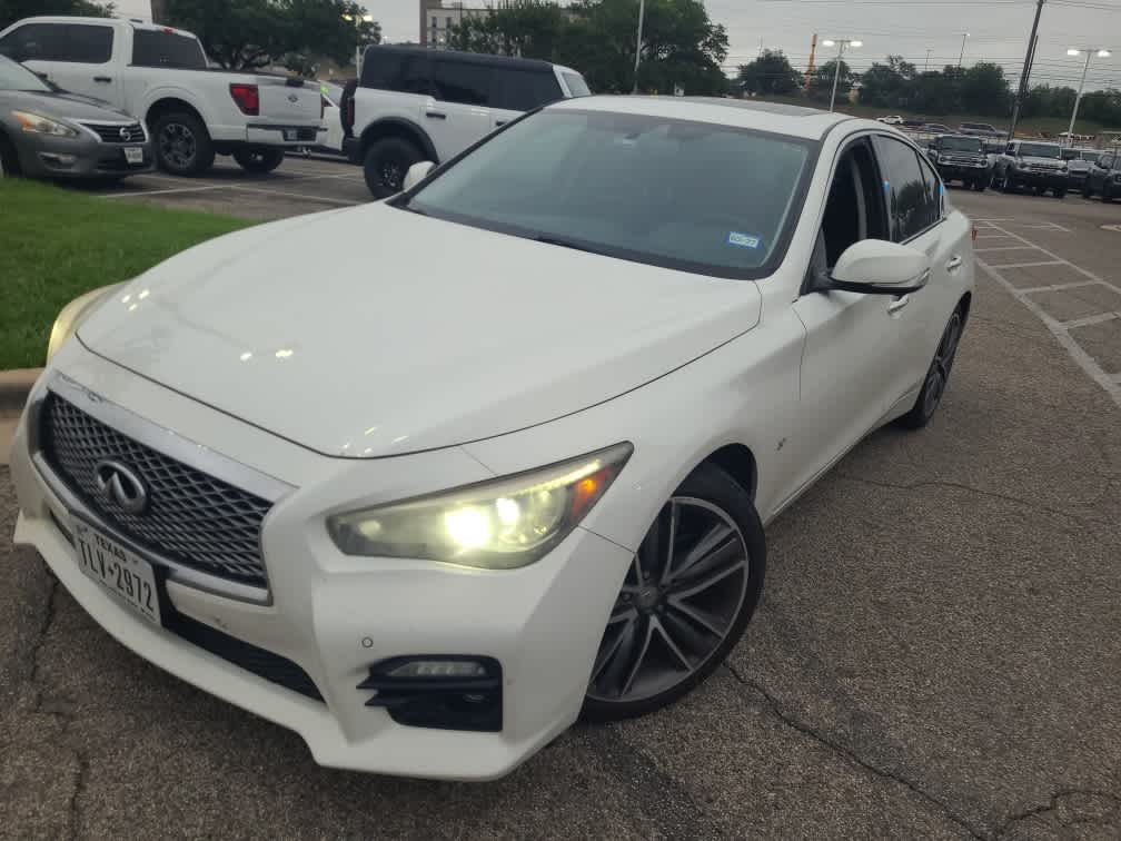 2014 INFINITI Q50