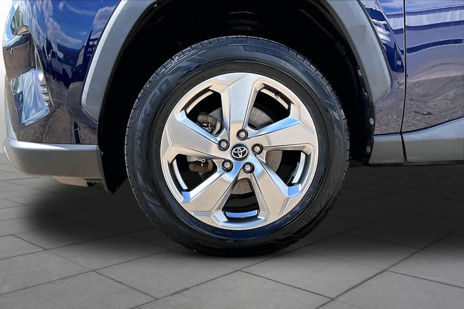 2020 Toyota RAV4