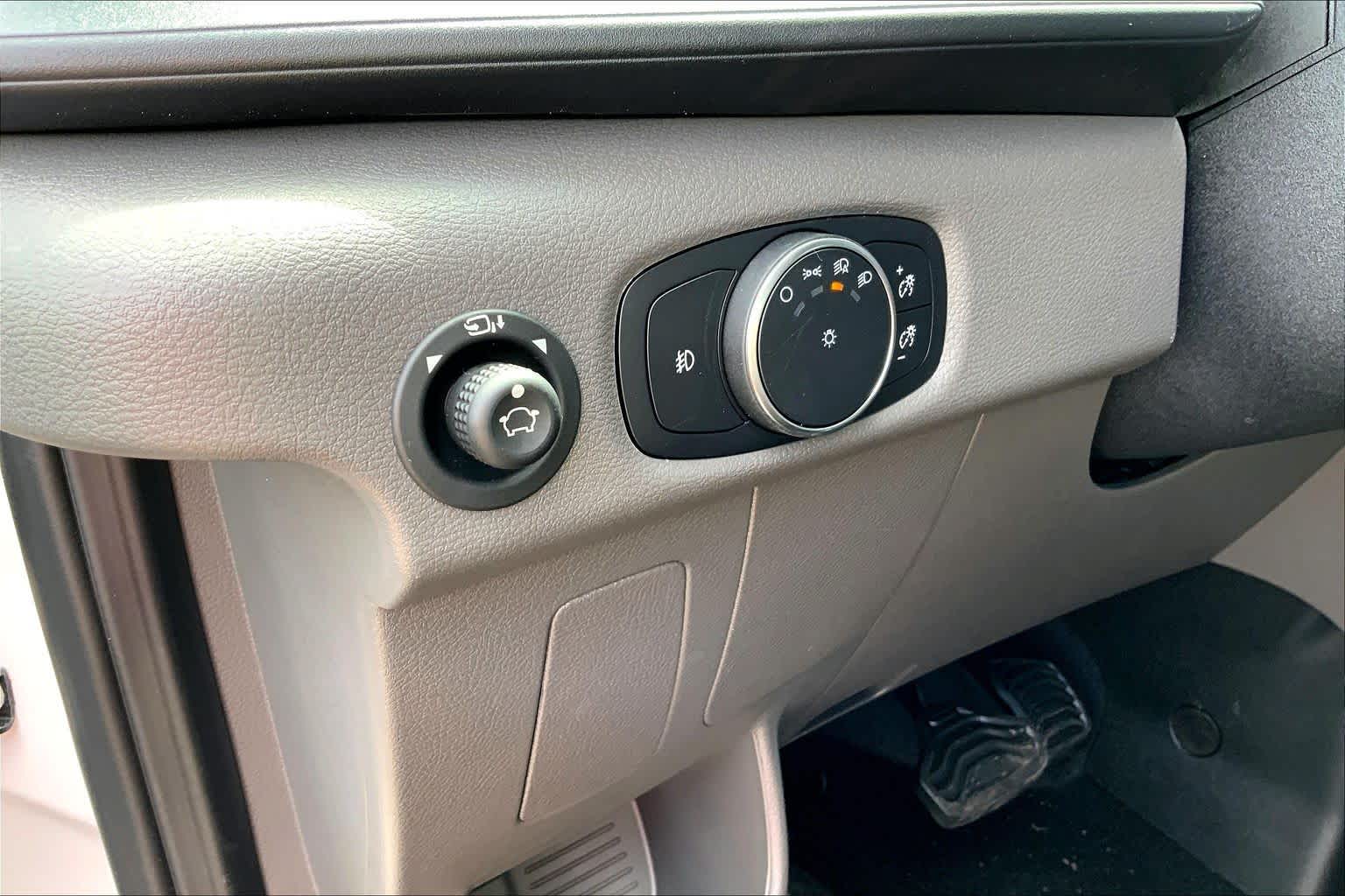2026 Ford Transit Passenger Wagon