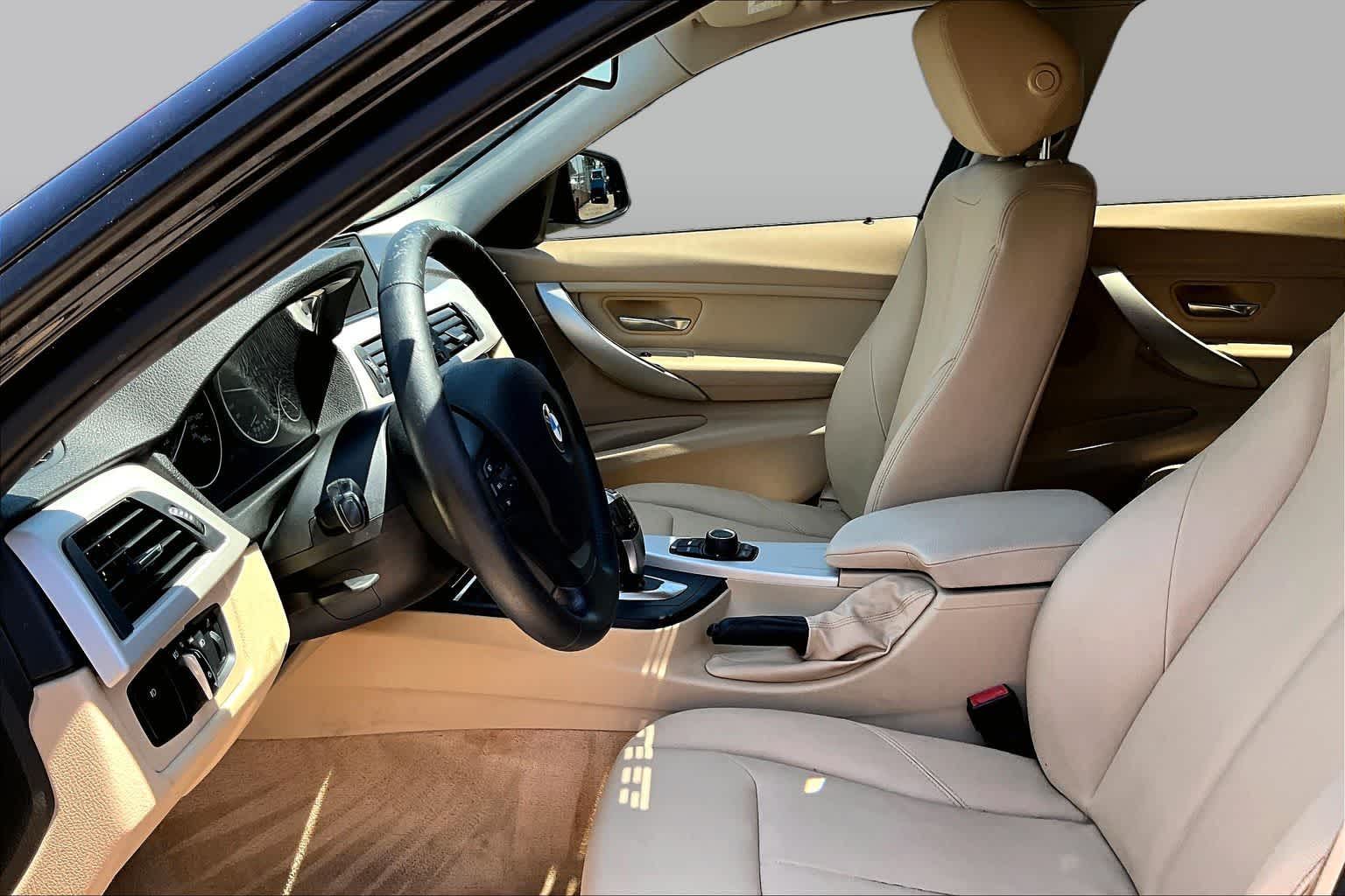 2015 BMW 320i