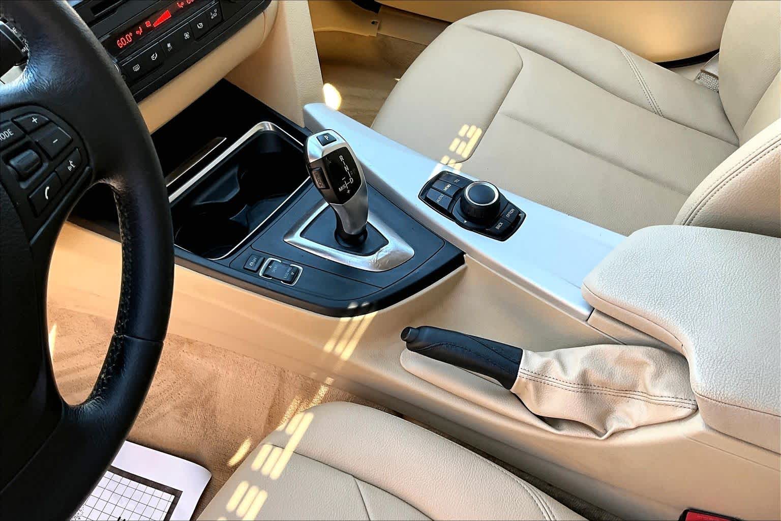 2015 BMW 320i