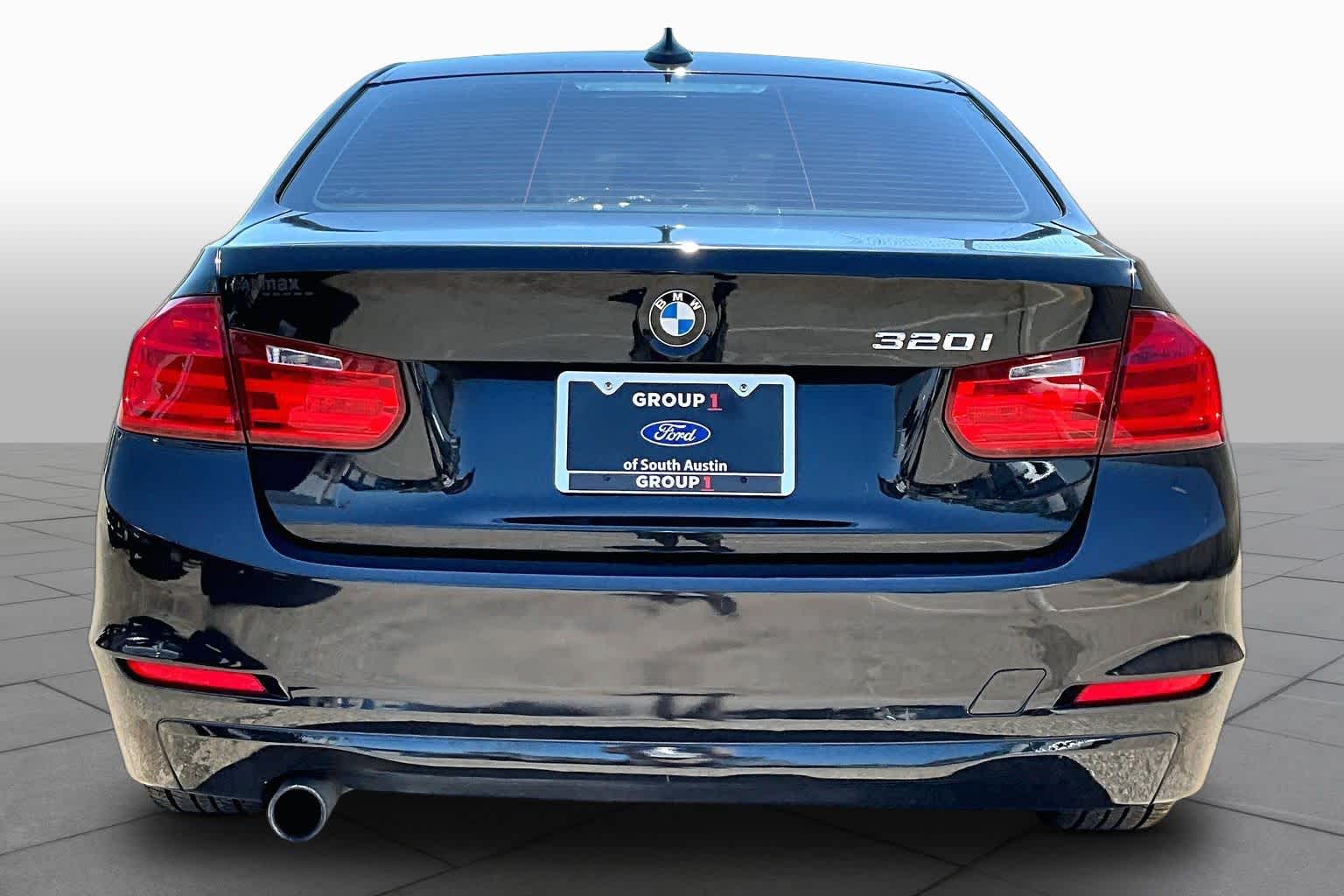 2015 BMW 320i