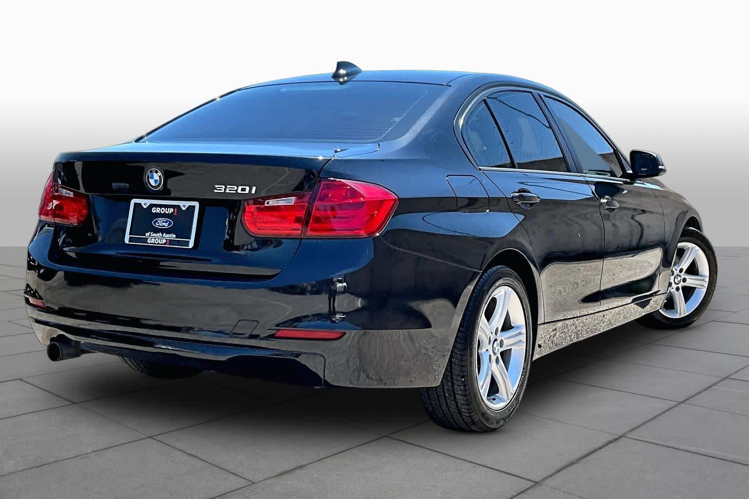 2015 BMW 320i