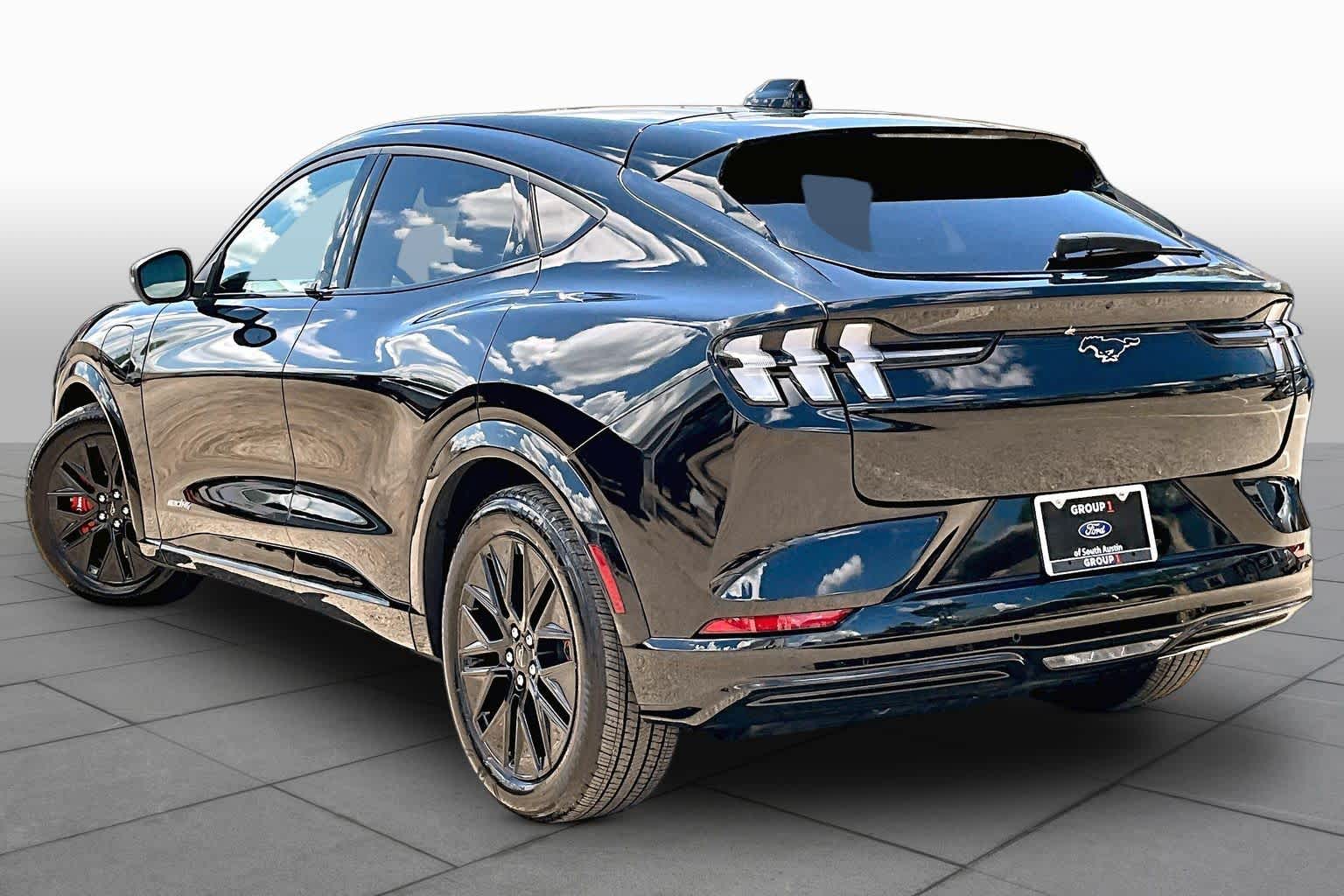 2025 Ford Mustang Mach-E