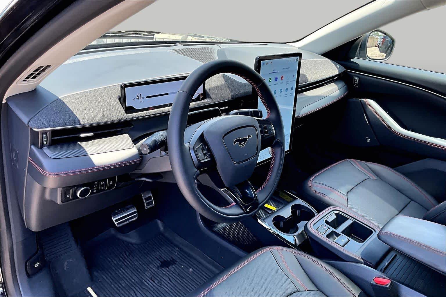 2025 Ford Mustang Mach-E