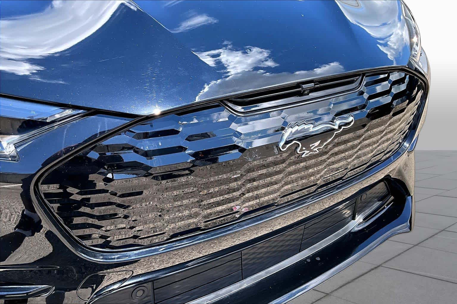 2025 Ford Mustang Mach-E