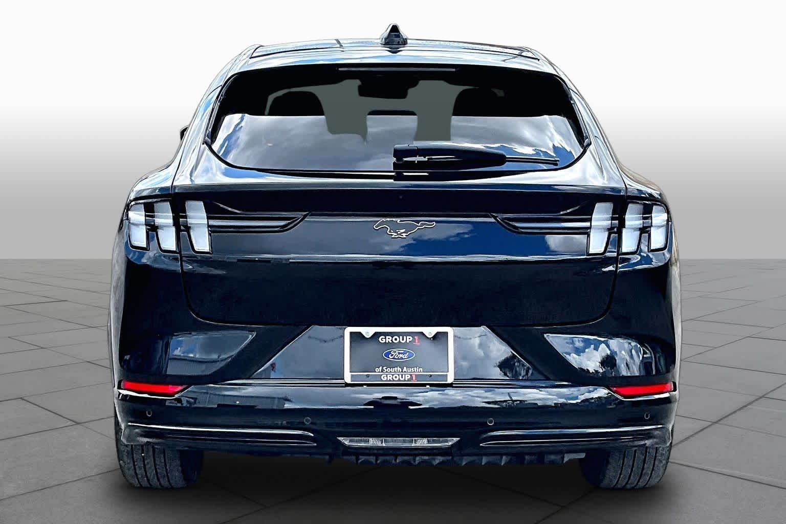 2025 Ford Mustang Mach-E