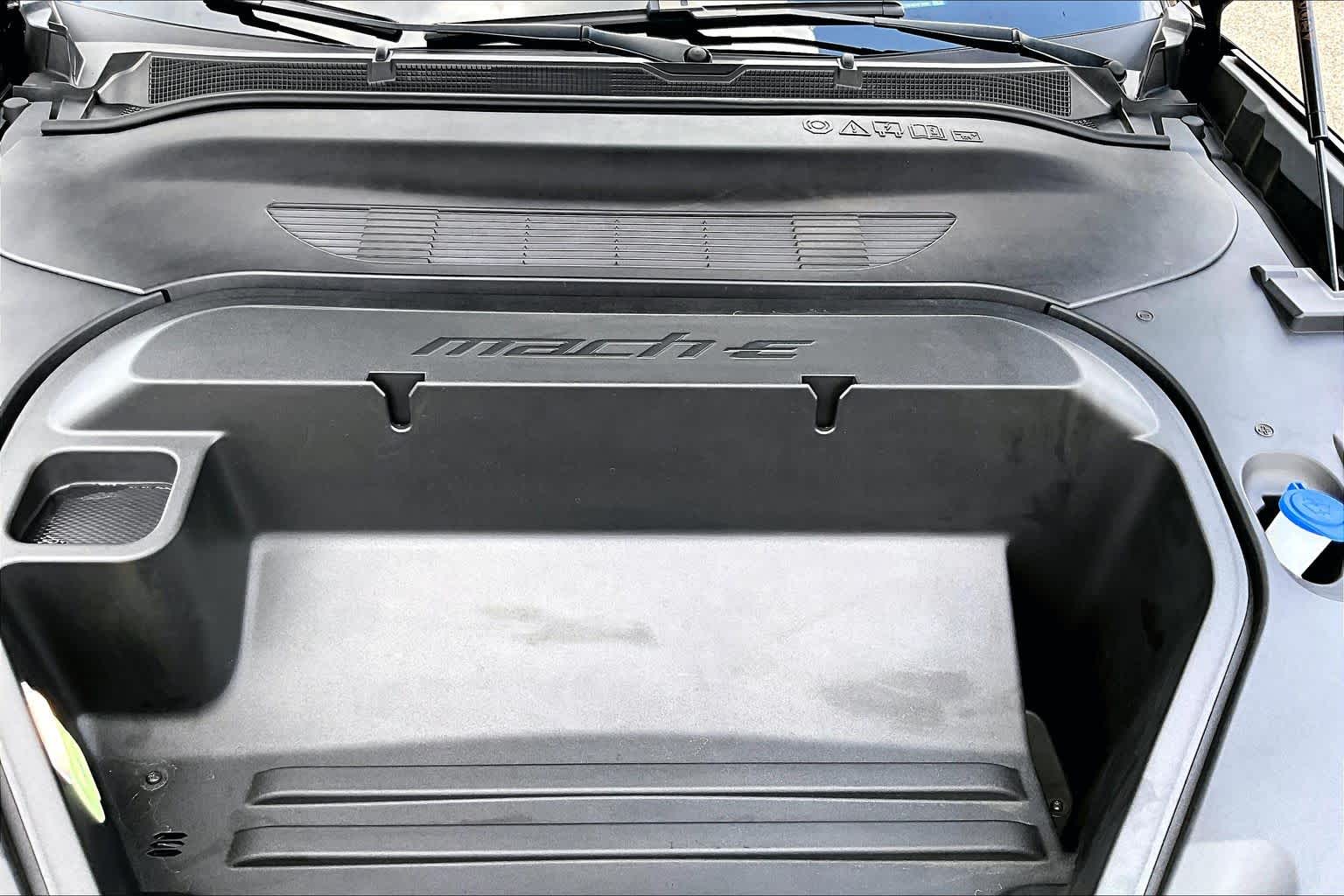 2025 Ford Mustang Mach-E