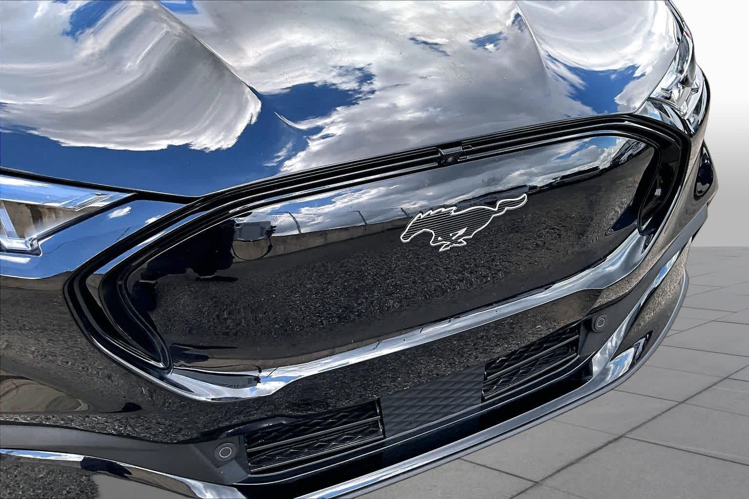 2025 Ford Mustang Mach-E