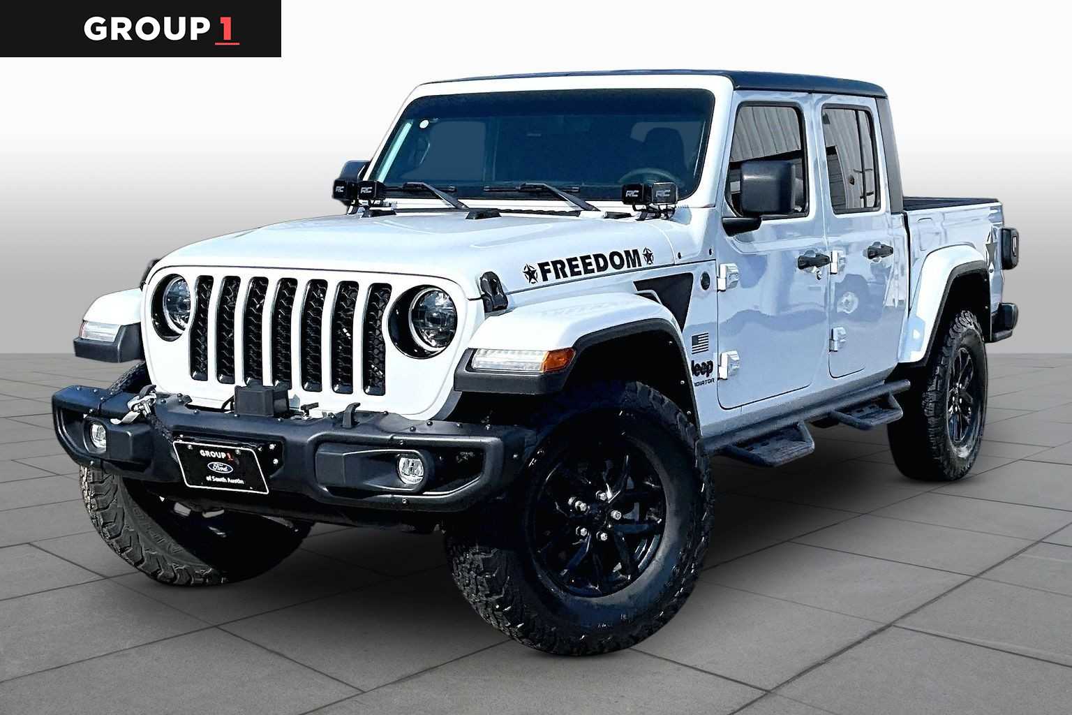2023 Jeep Gladiator