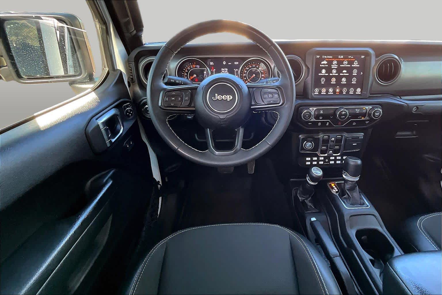2023 Jeep Gladiator