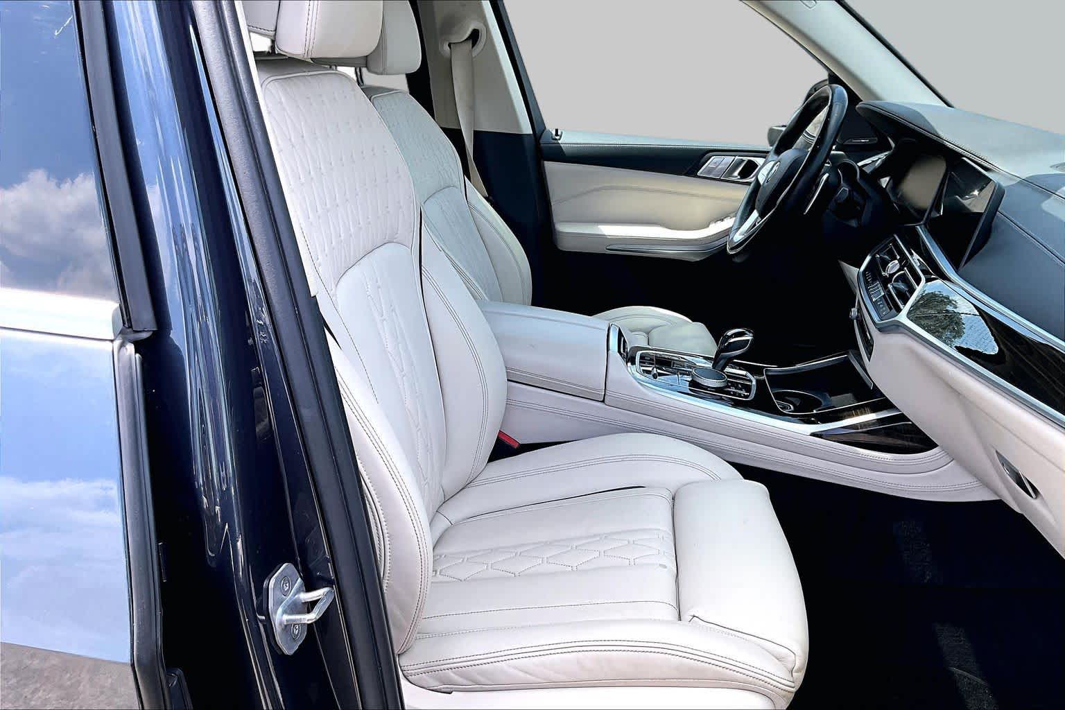 2020 BMW X7 xDrive40i