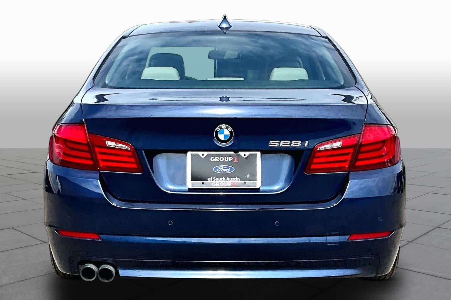 2011 BMW 528i