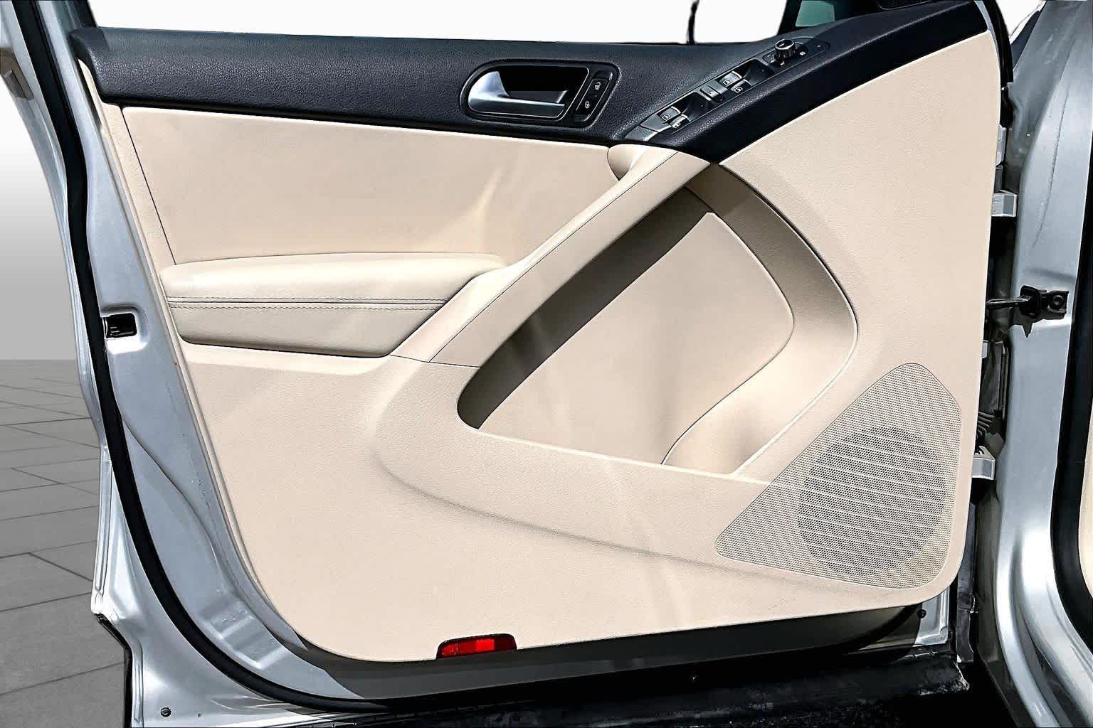 2011 Volkswagen Tiguan