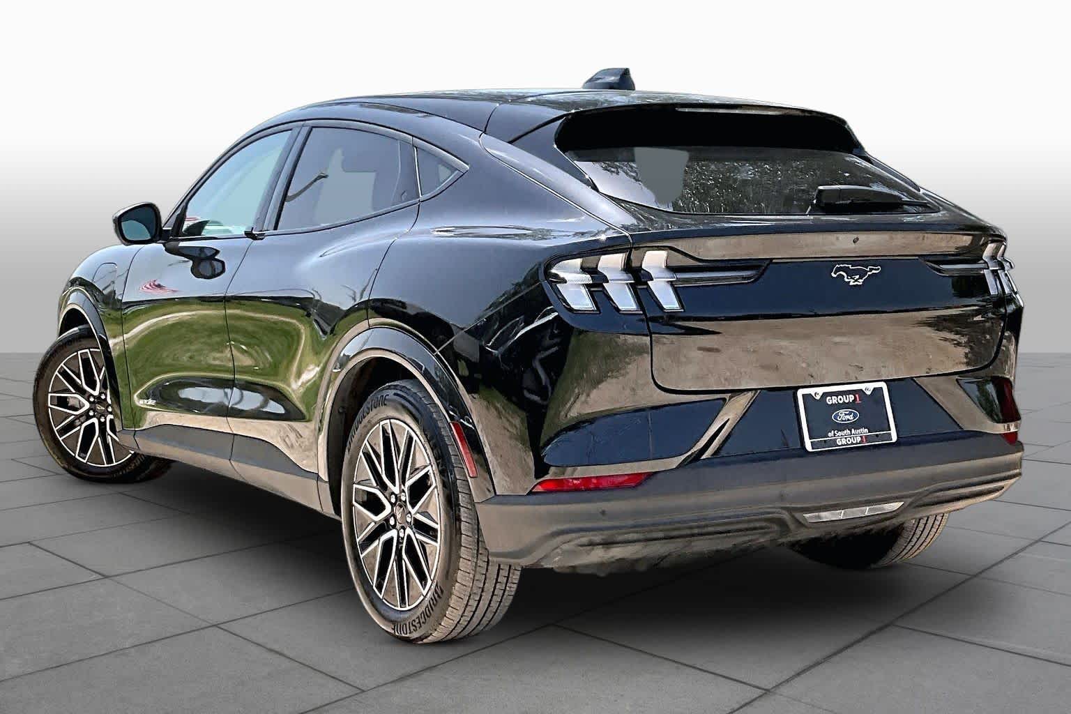 2025 Ford Mustang Mach-E