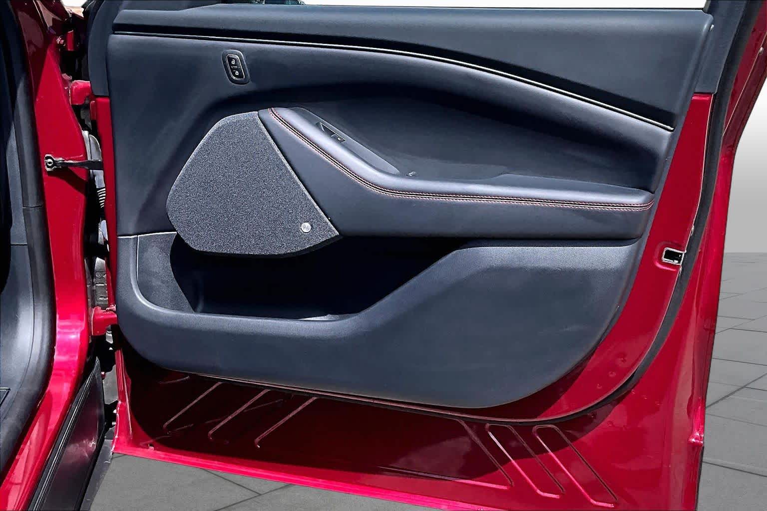 2025 Ford Mustang Mach-E