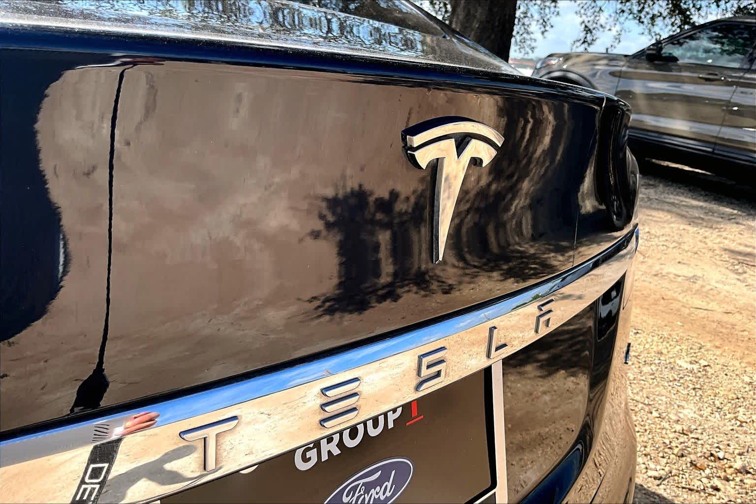 2013 Tesla Model S