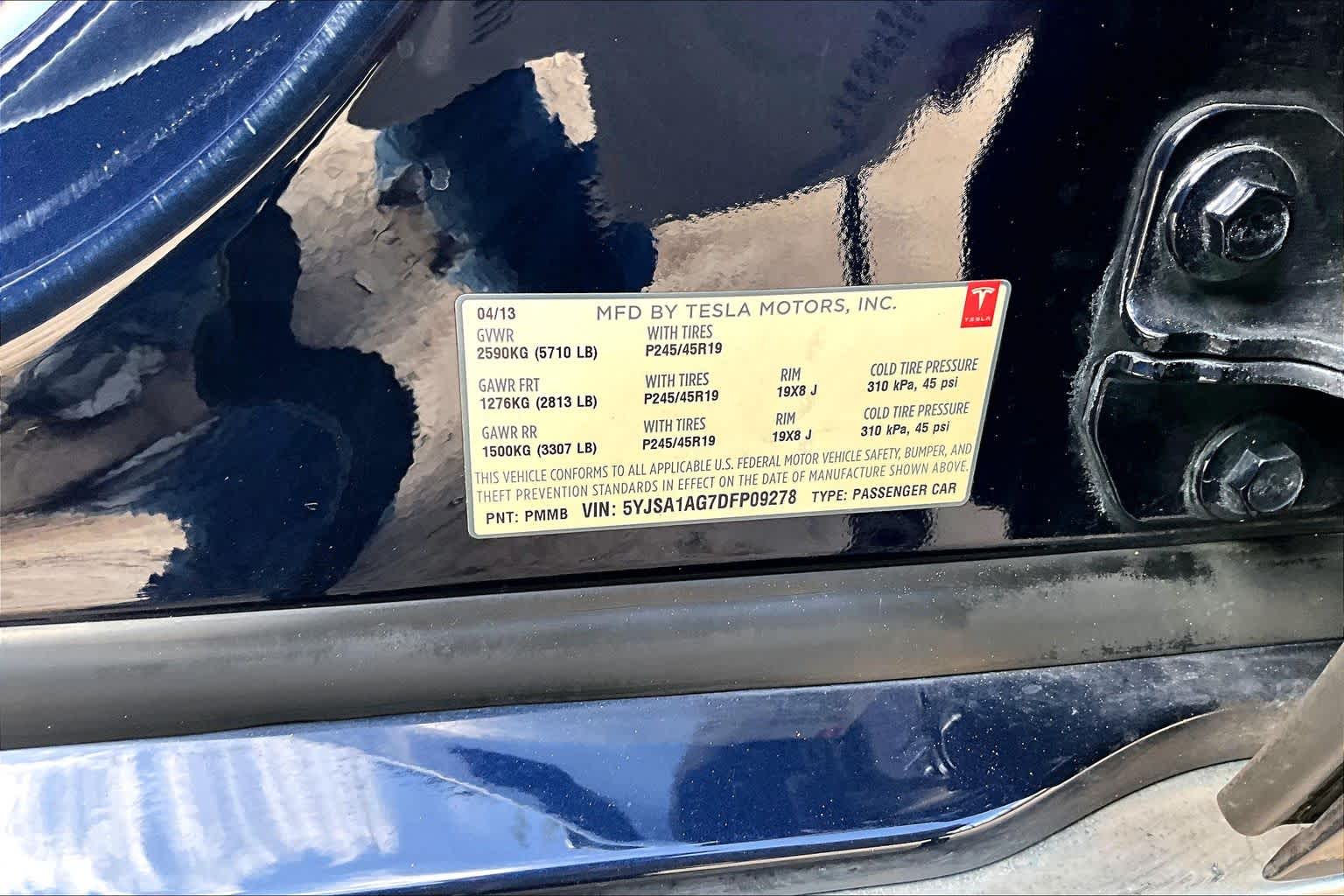 2013 Tesla Model S