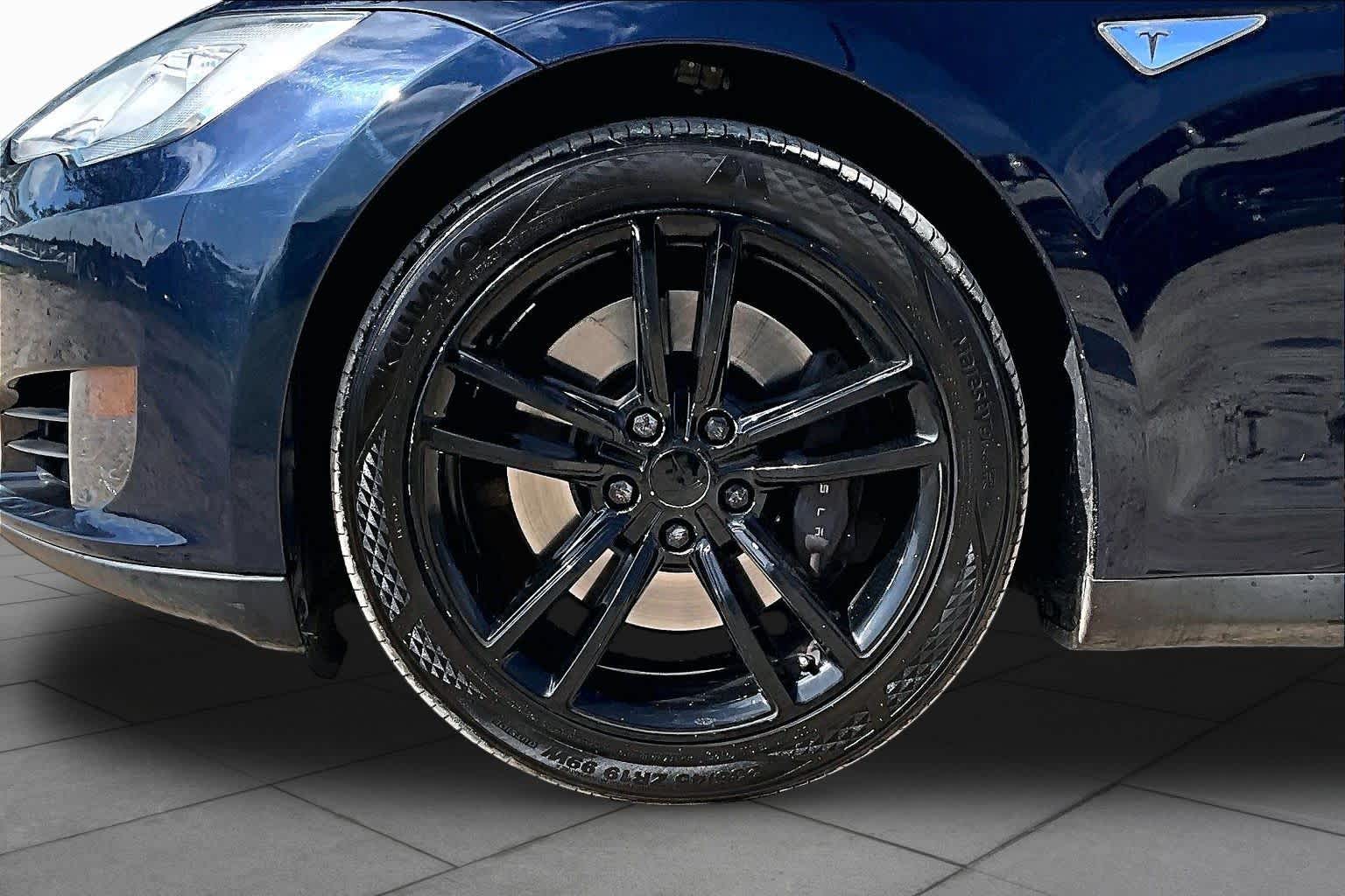 2013 Tesla Model S