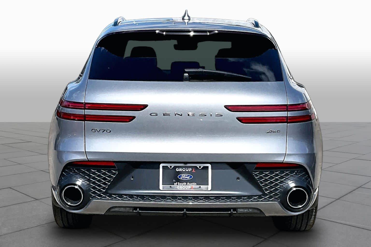2024 Genesis GV70