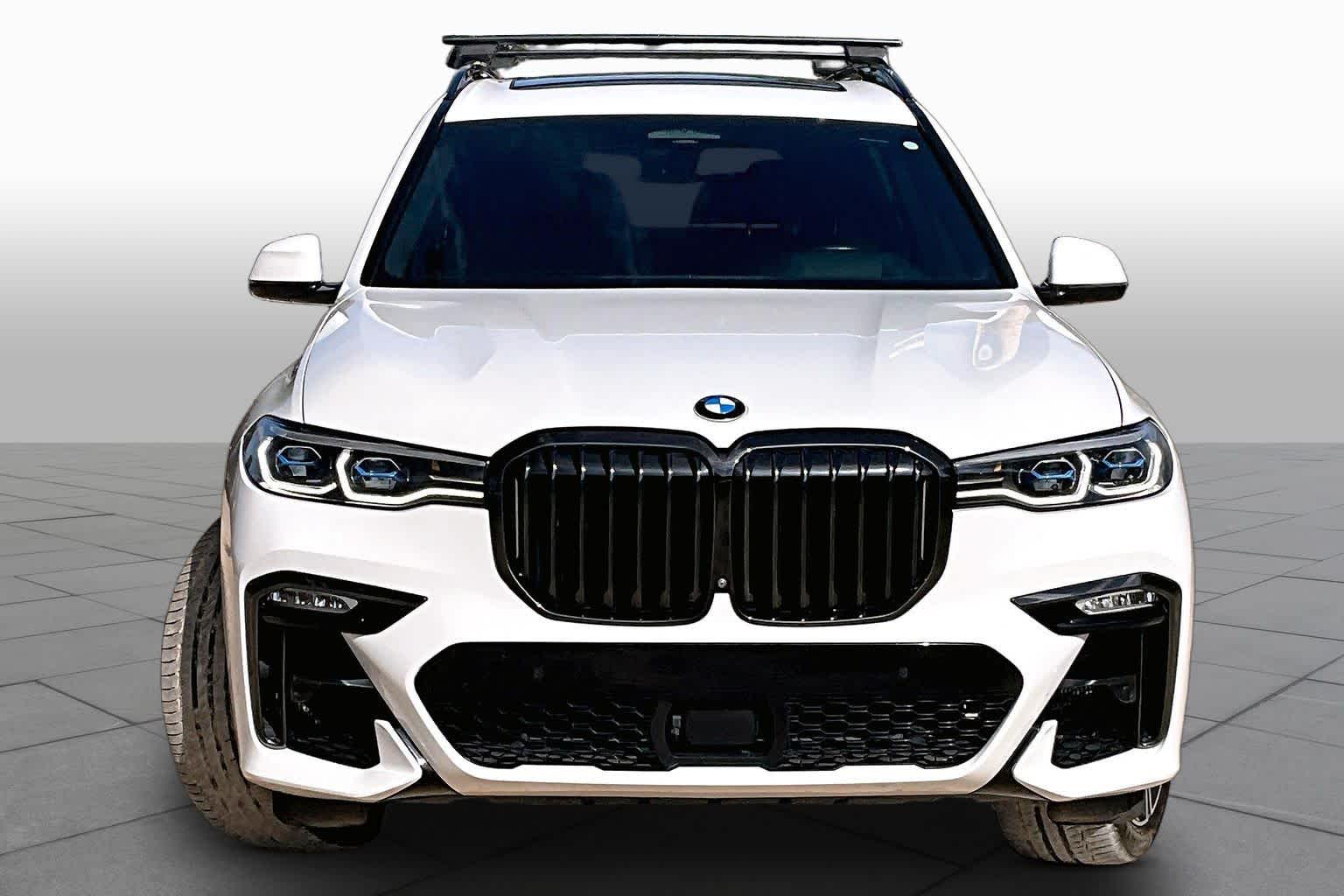2021 BMW X7 M50i