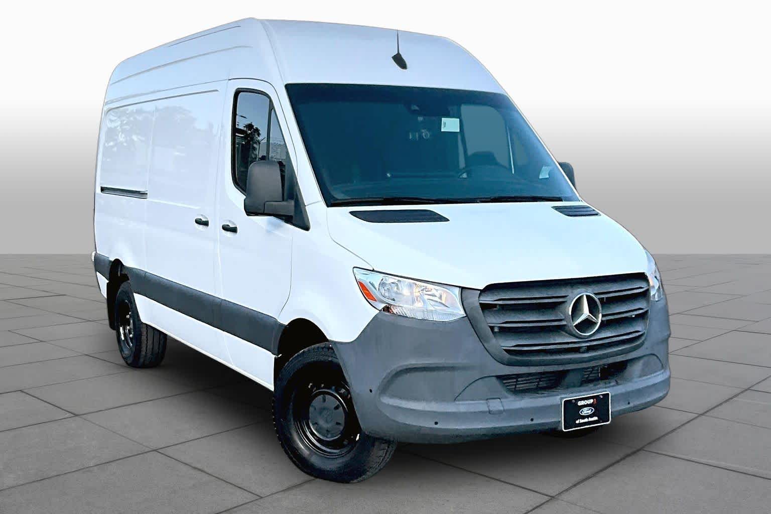 2022 Mercedes-Benz Sprinter Cargo Van