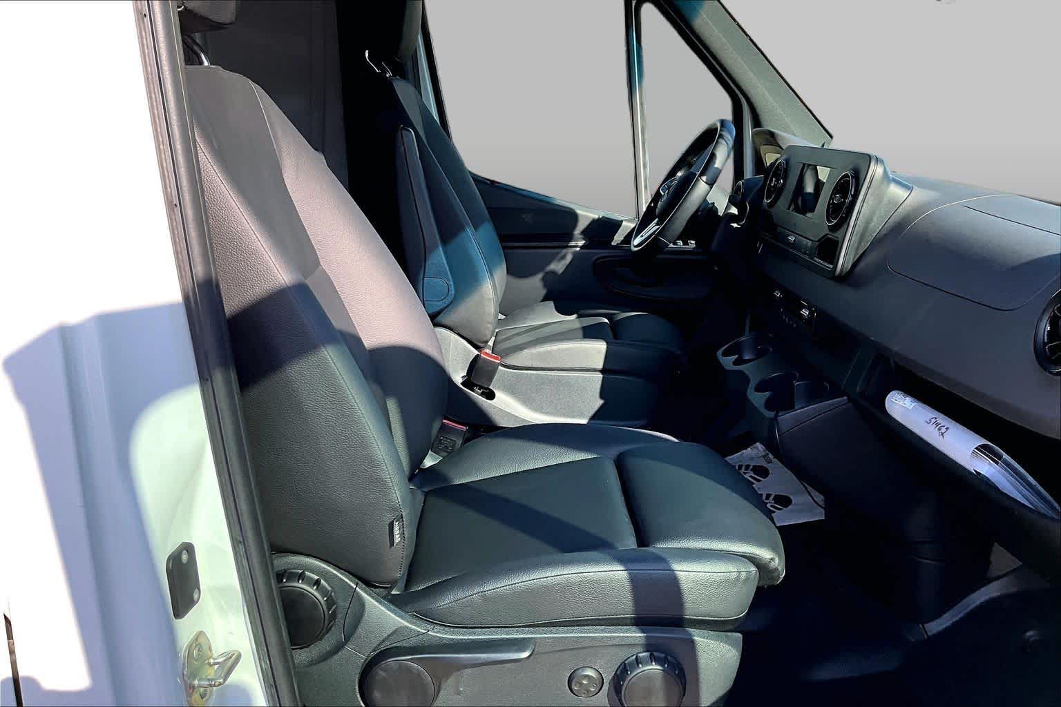 2022 Mercedes-Benz Sprinter Cargo Van