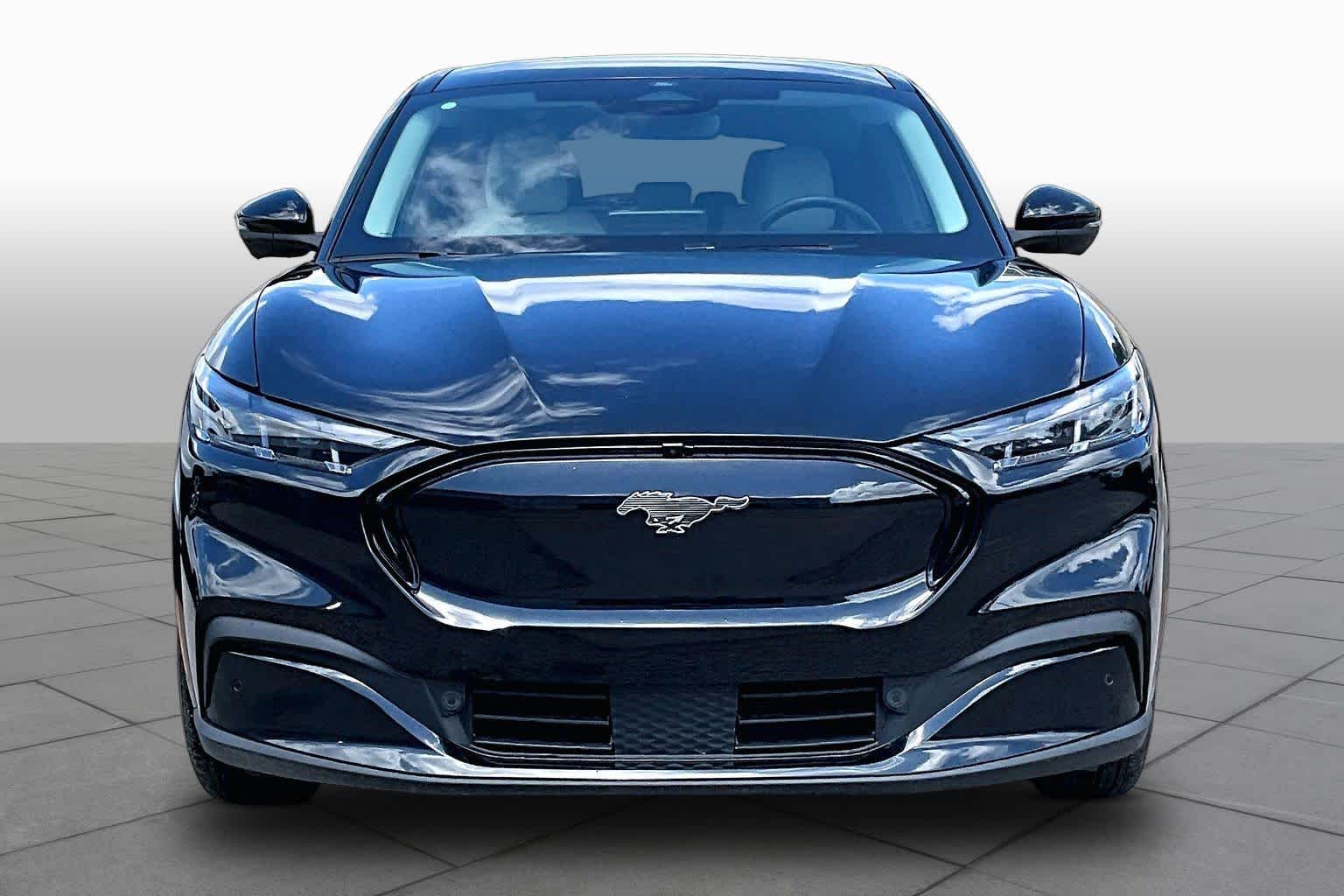 2025 Ford Mustang Mach-E