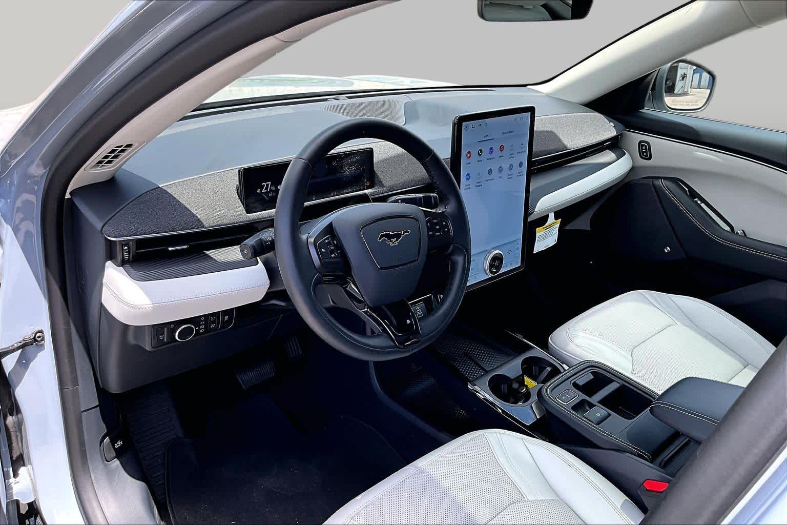 2025 Ford Mustang Mach-E