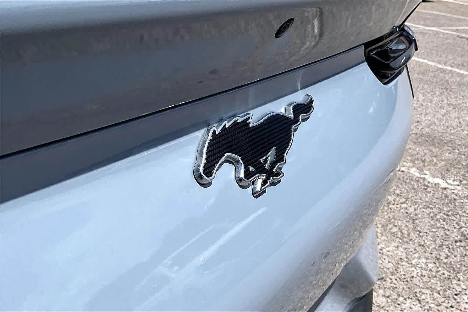 2025 Ford Mustang Mach-E