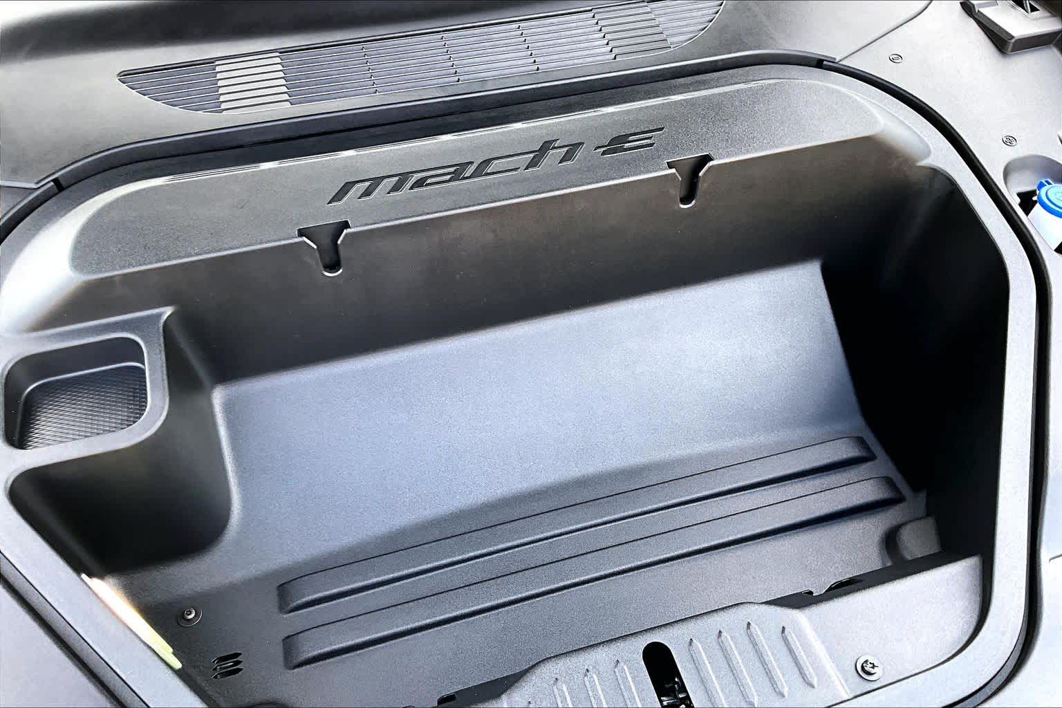 2025 Ford Mustang Mach-E