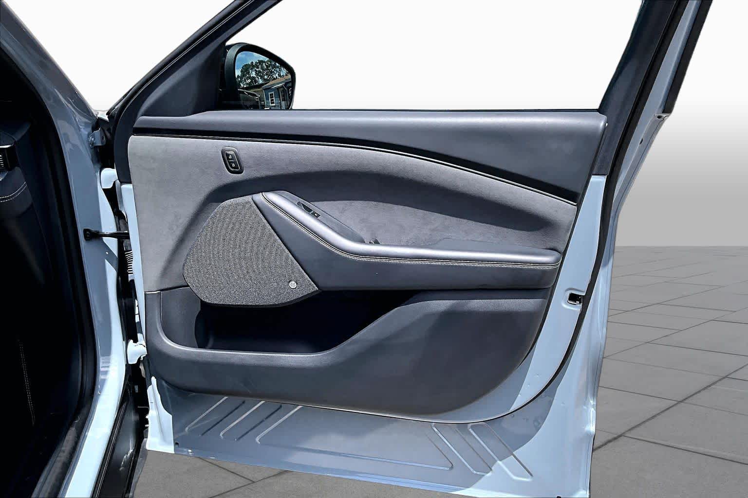 2025 Ford Mustang Mach-E
