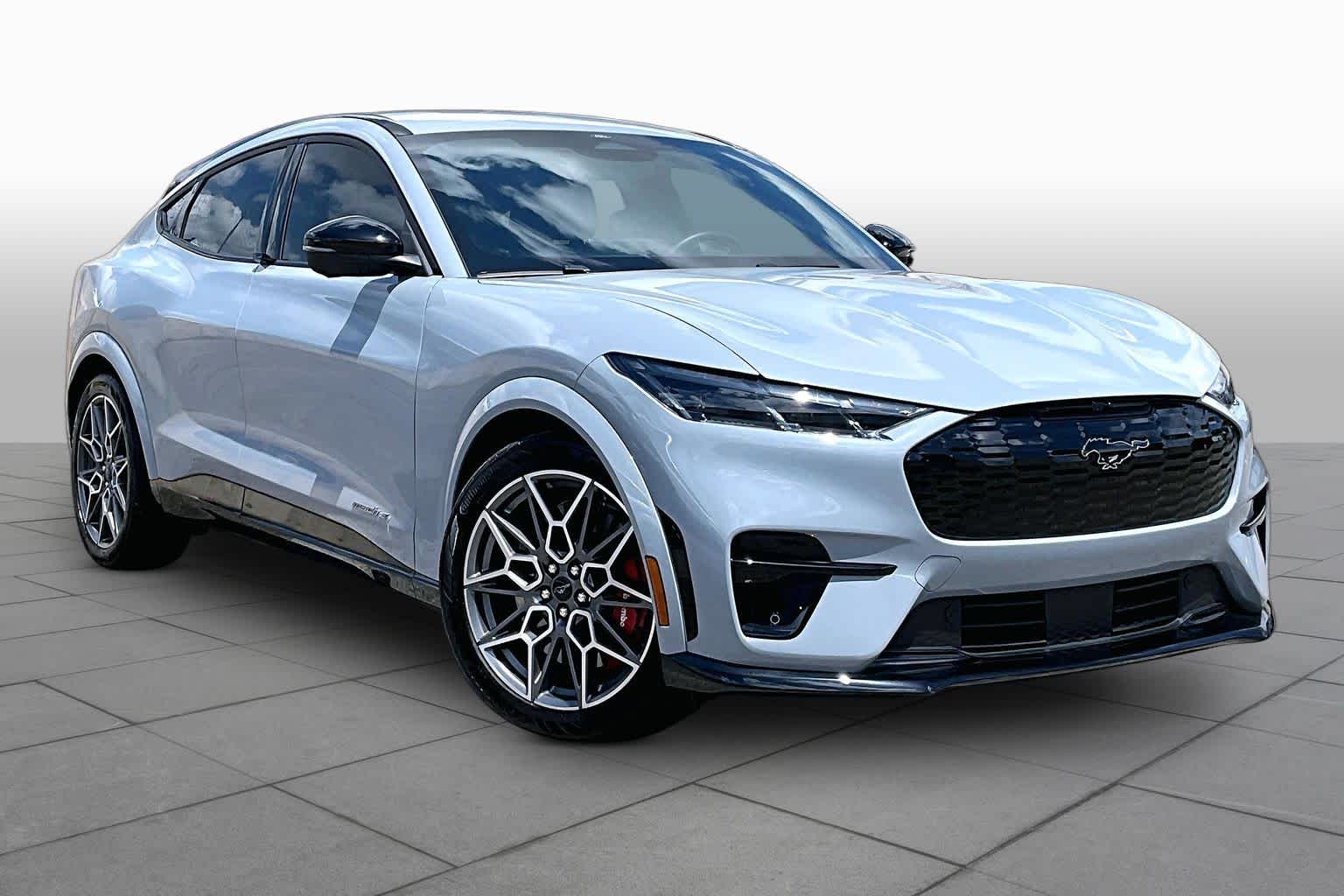 2025 Ford Mustang Mach-E