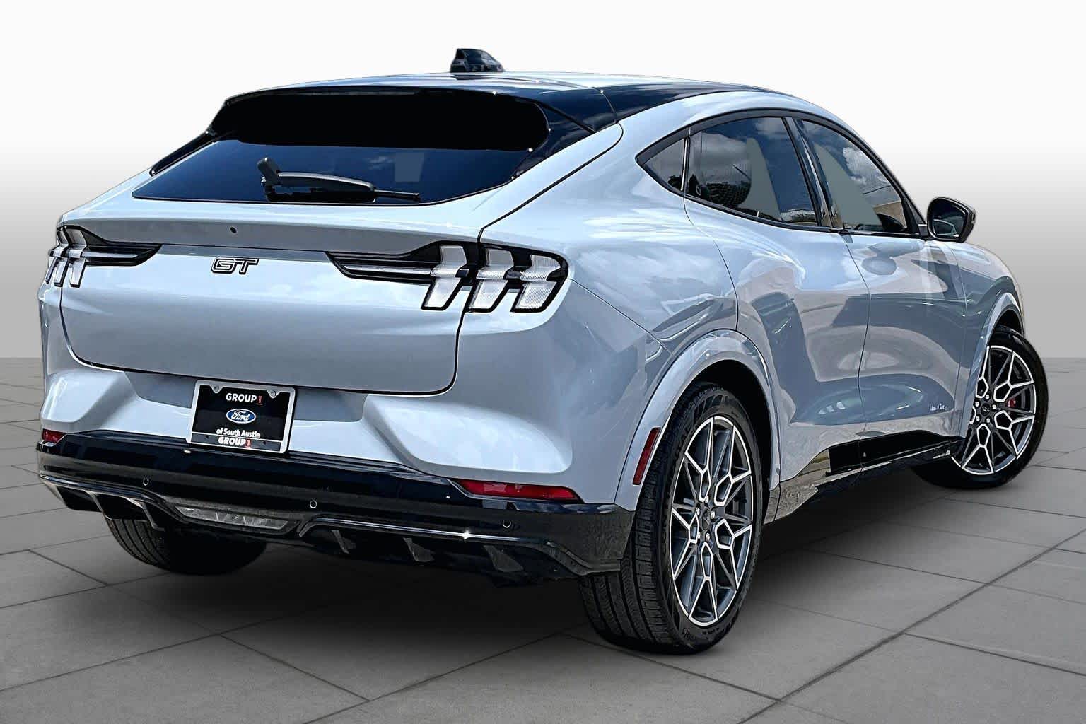 2025 Ford Mustang Mach-E