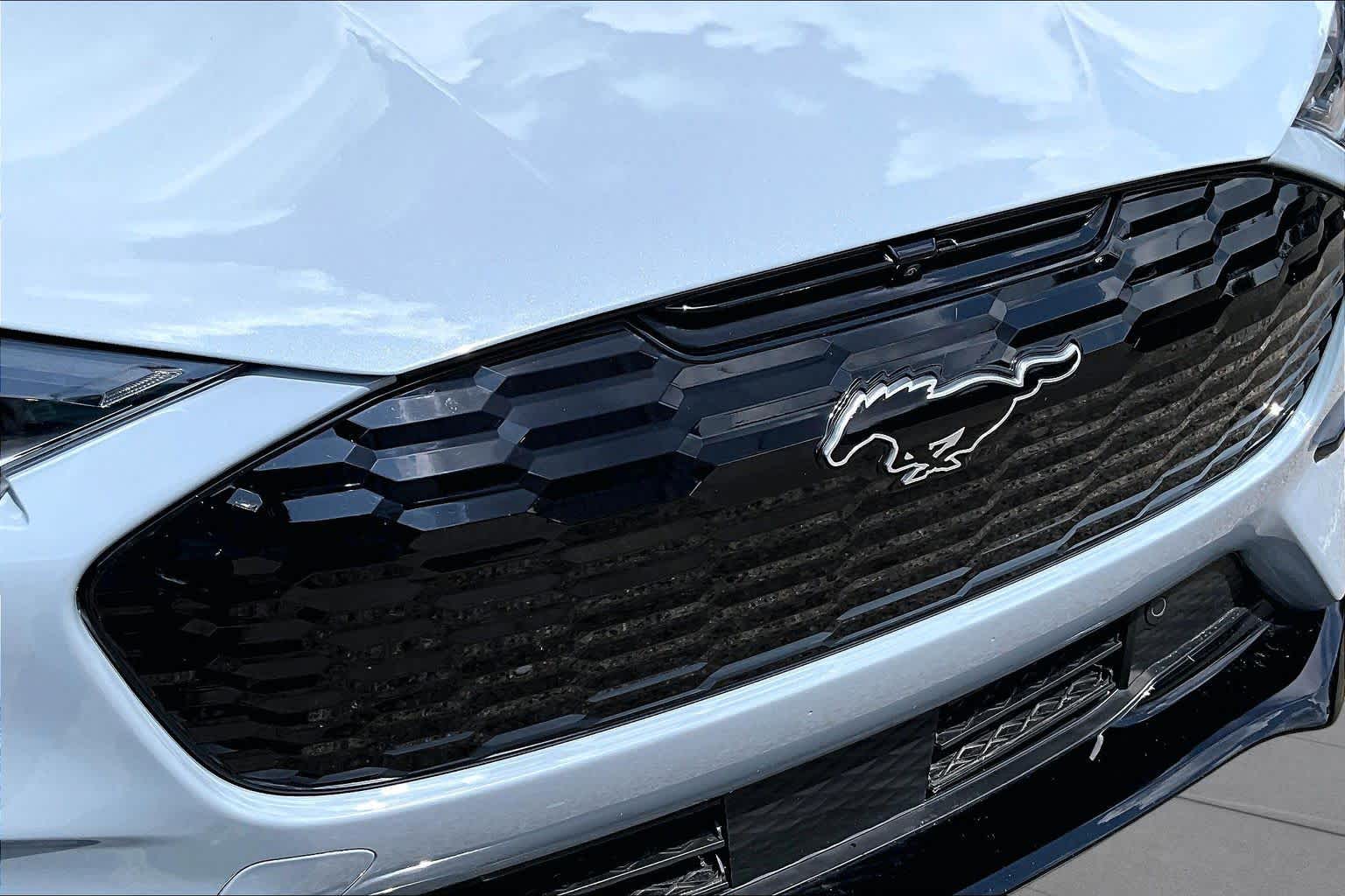 2025 Ford Mustang Mach-E