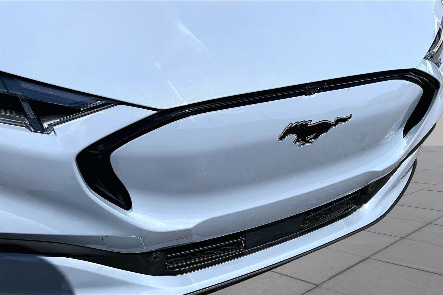 2025 Ford Mustang Mach-E