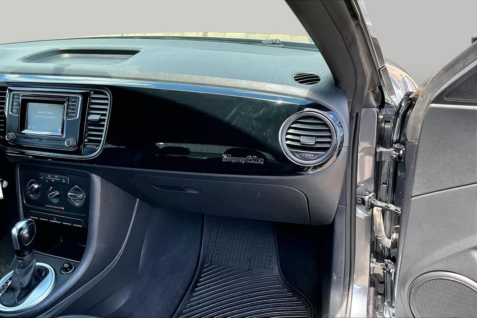 2016 Volkswagen Beetle Coupe
