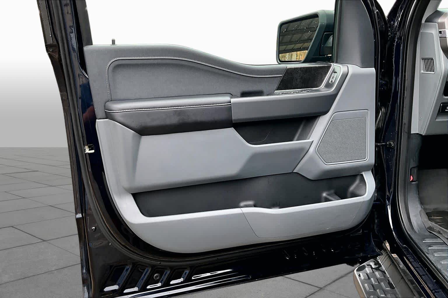 2025 Ford F-150 Lightning