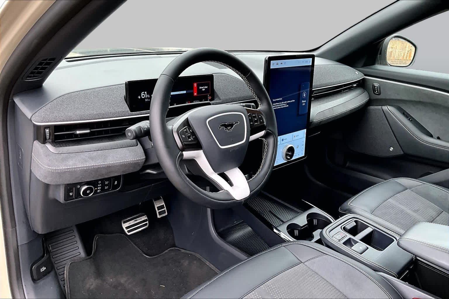 2025 Ford Mustang Mach-E
