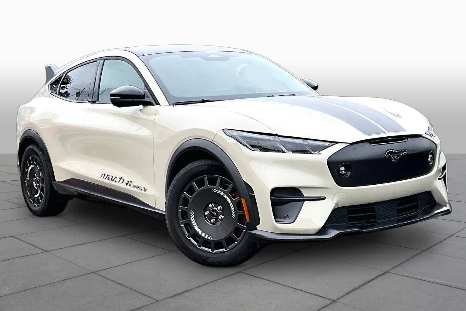 2025 Ford Mustang Mach-E