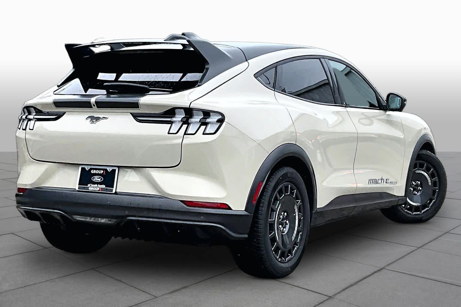 2025 Ford Mustang Mach-E